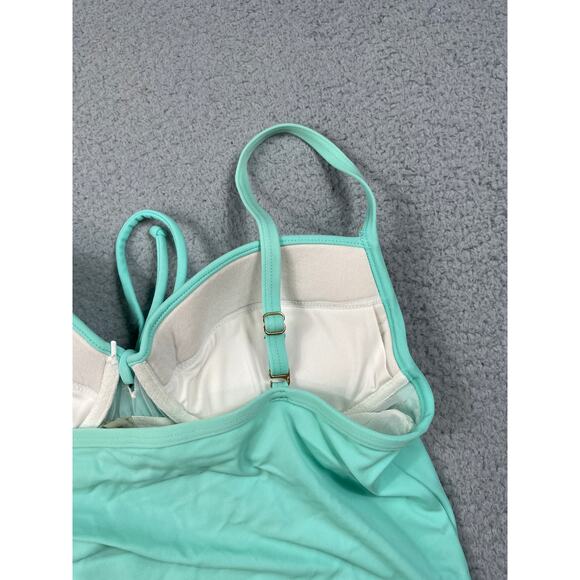 Victoria's Secret Womens Size 36A Tankini Top With Push Up Padding *Flaw - Picture 8 of 10